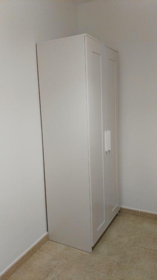 Piso Geneto Con Garaje Apartment *
